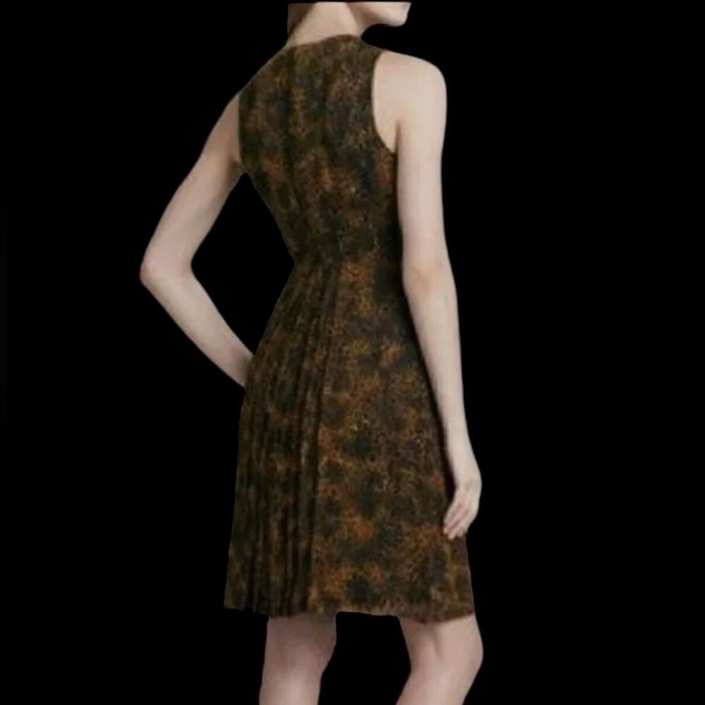 Burberry Brit Leopard Print Mulberry Silk Front Zip Dress - Picture 2 of 10